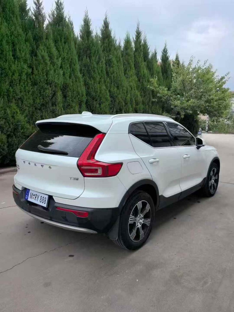 青岛20年沃尔沃XC405