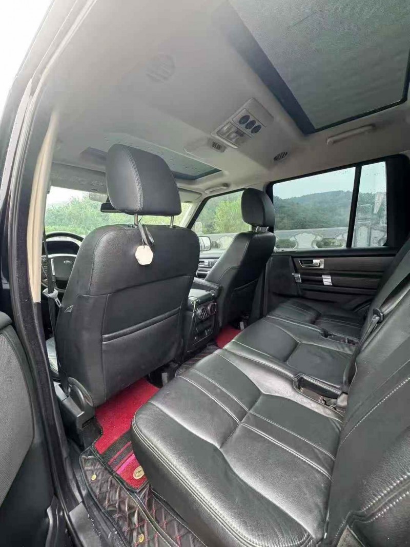 青岛11年路虎发现6