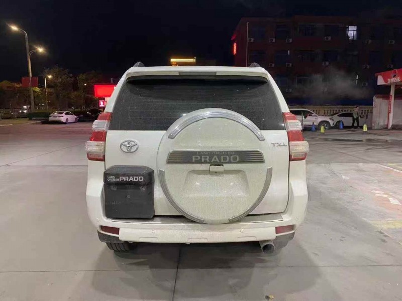 淄博12年丰田普拉多9