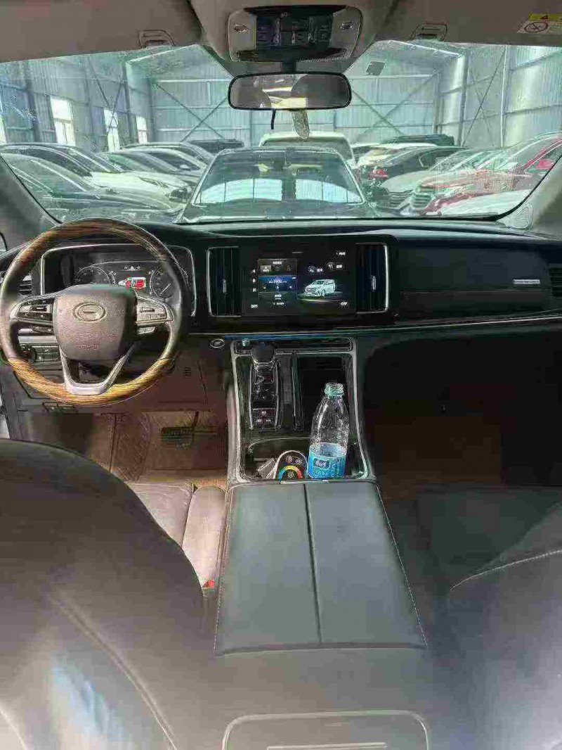 天津22年传祺M84