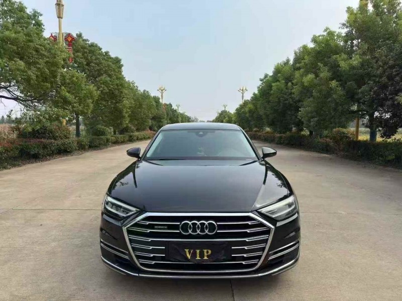 盐城22年奥迪A8L1