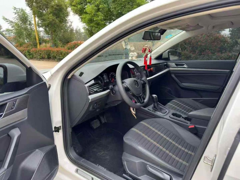 苏州20年大众朗逸4