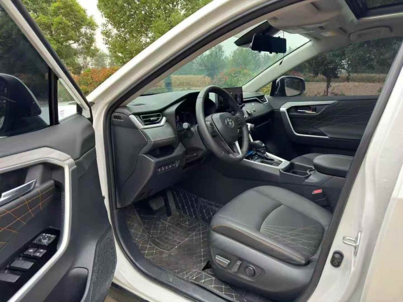 苏州24年丰田RAV4荣放5