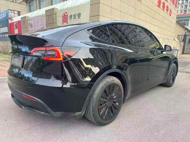 德州23年特斯拉MODEL Y7