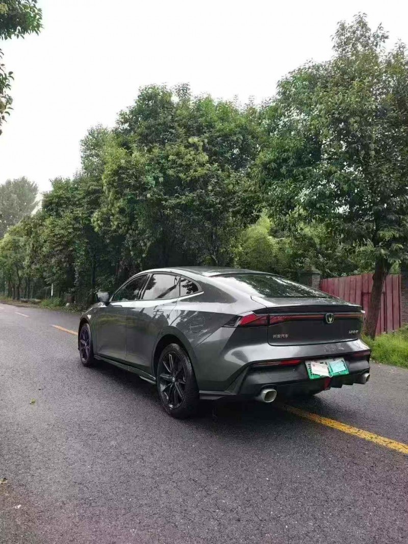 洛阳23年长安汽车UNI7