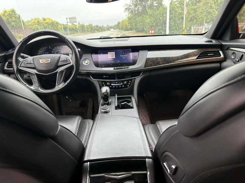 天津21年凯迪拉克CT66