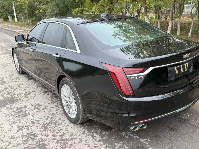 天津21年凯迪拉克CT68