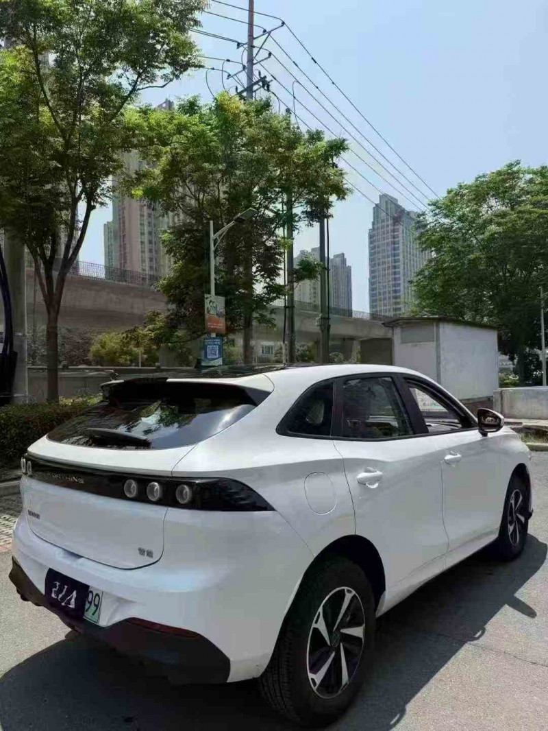 襄阳25年东风雷霆6