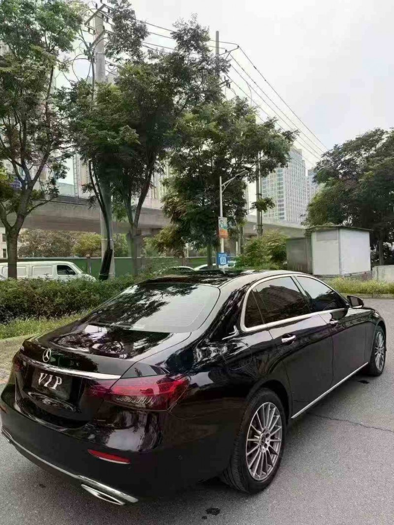 襄阳23年奔驰E3
