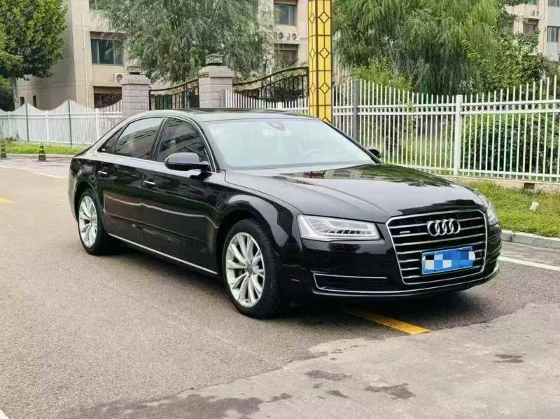 烟台15年奥迪A8L3