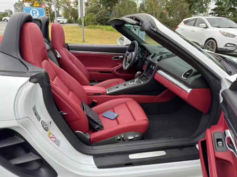 徐州23年保时捷Boxster6