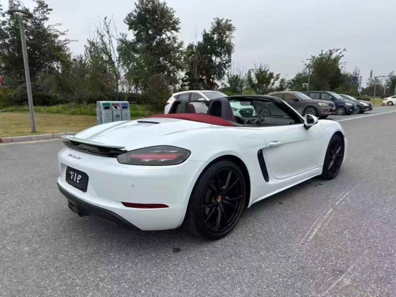 徐州23年保时捷Boxster9