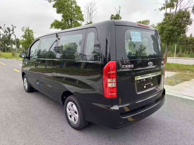 苏州25年江淮瑞风9