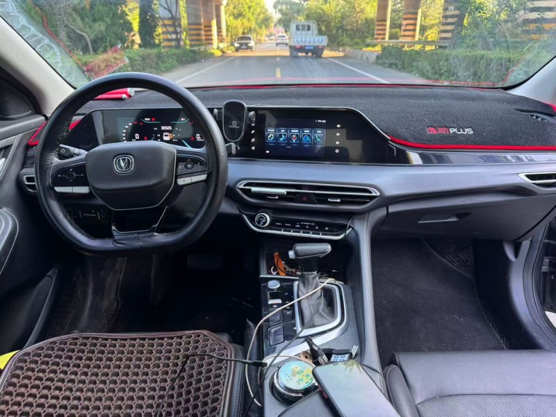 潍坊23年长安汽车逸动5