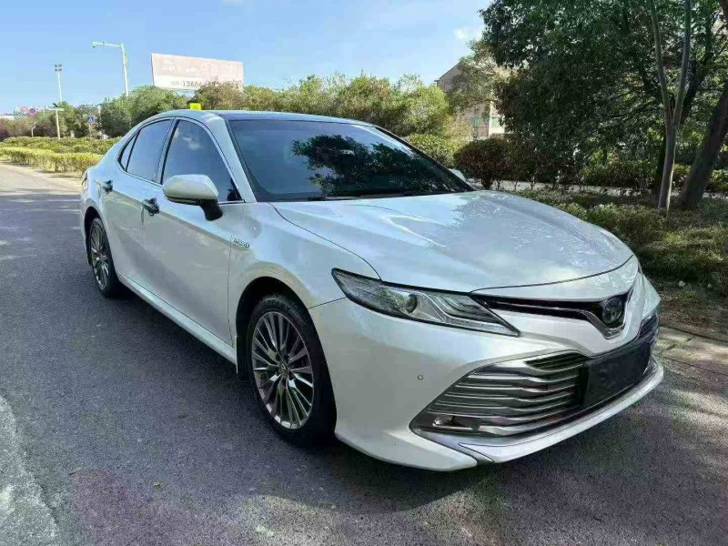 温州18年丰田凯美瑞2