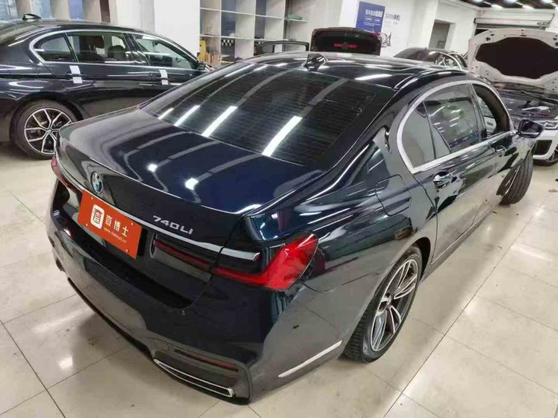 宁波21年宝马7系8