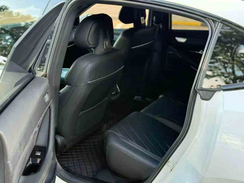 淄博24年长安汽车深蓝5