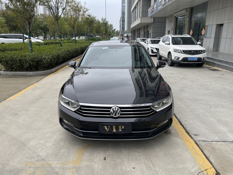 泰安19年大众迈腾1