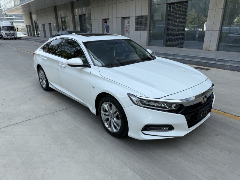 烟台20年本田雅阁3