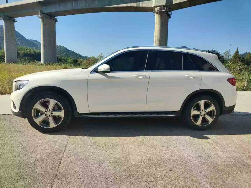 宁波16年奔驰GLC2