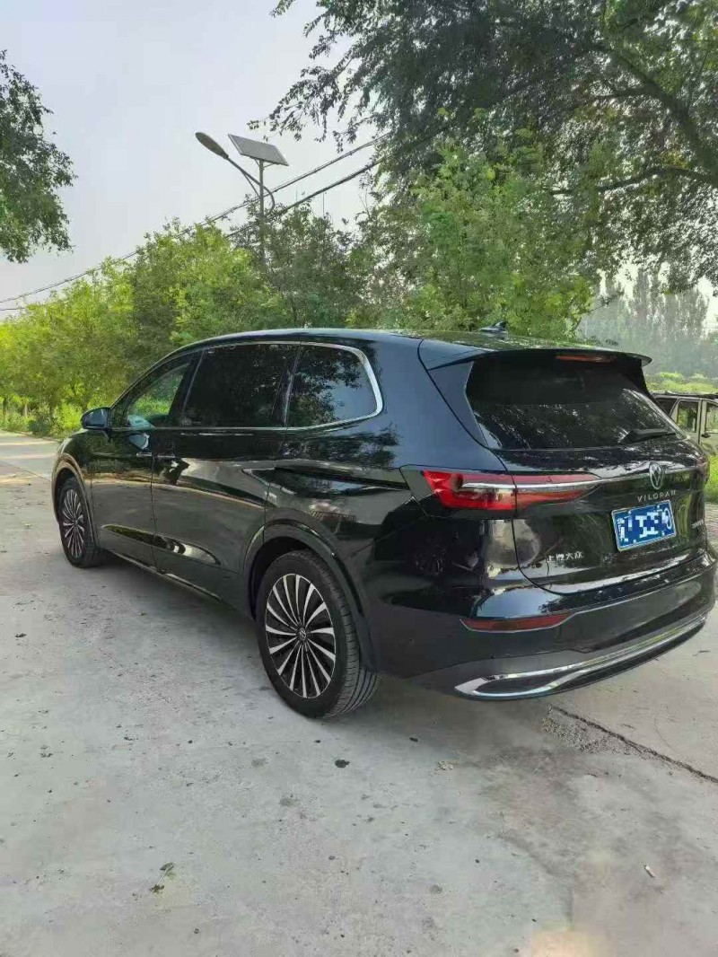 张家口25年大众威然8