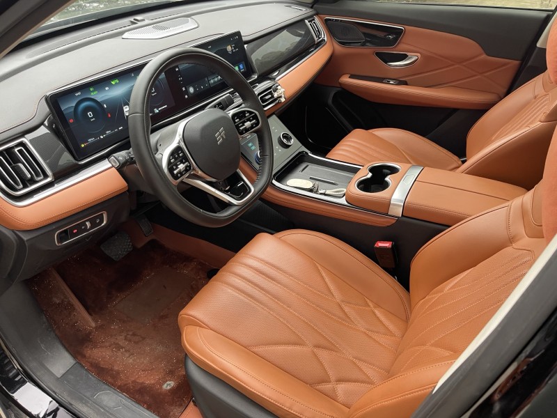 威海25年奇瑞捷途9