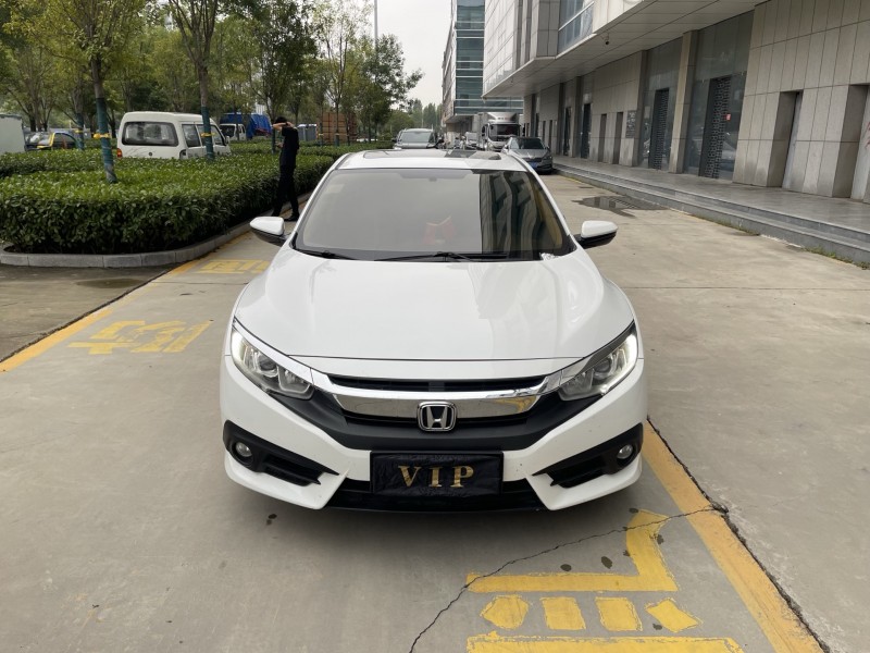 烟台18年本田思域1