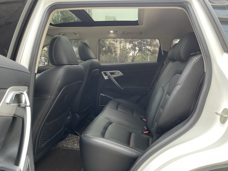 烟台19年吉利博越5