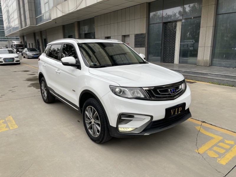 烟台19年吉利博越9