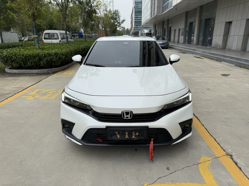 东营24年本田思域1