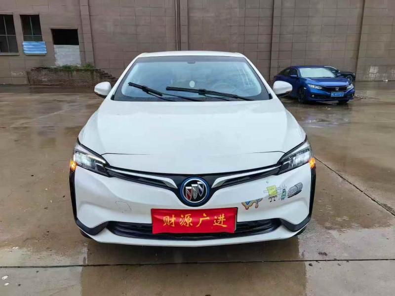 青岛22年别克微蓝1