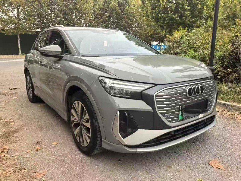 宜昌23年奥迪Q42