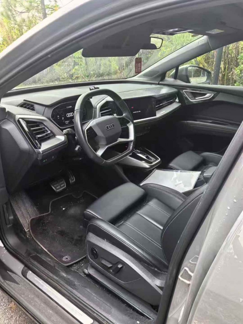 宜昌23年奥迪Q46