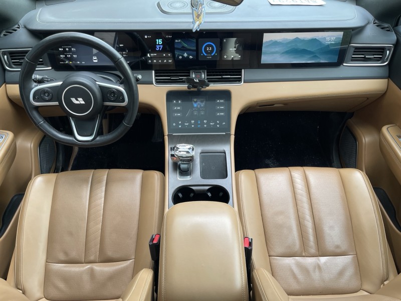 济宁21年理想理想ONE3