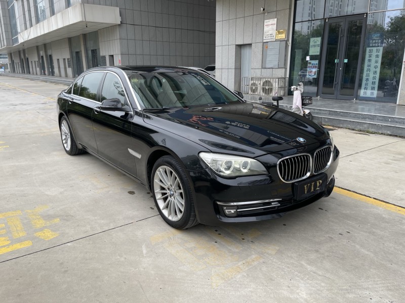 济宁15年宝马7系2