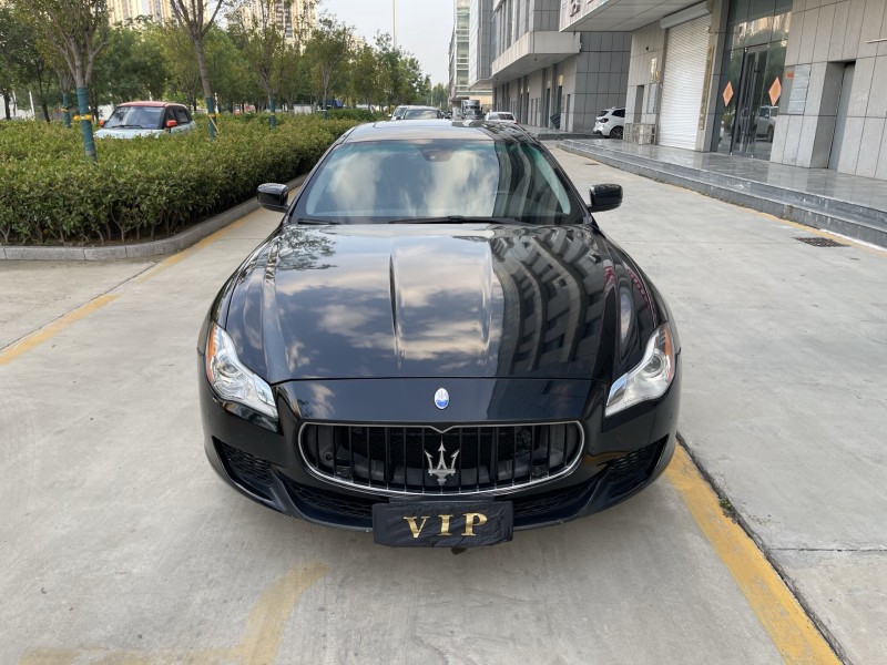 济宁14年玛莎拉蒂总裁1