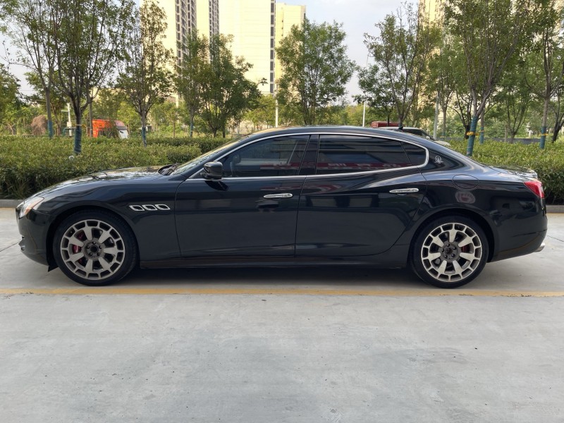 济宁14年玛莎拉蒂总裁4