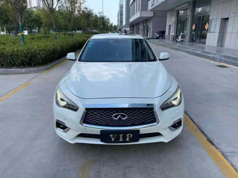 济宁19年英菲尼迪Q50L1
