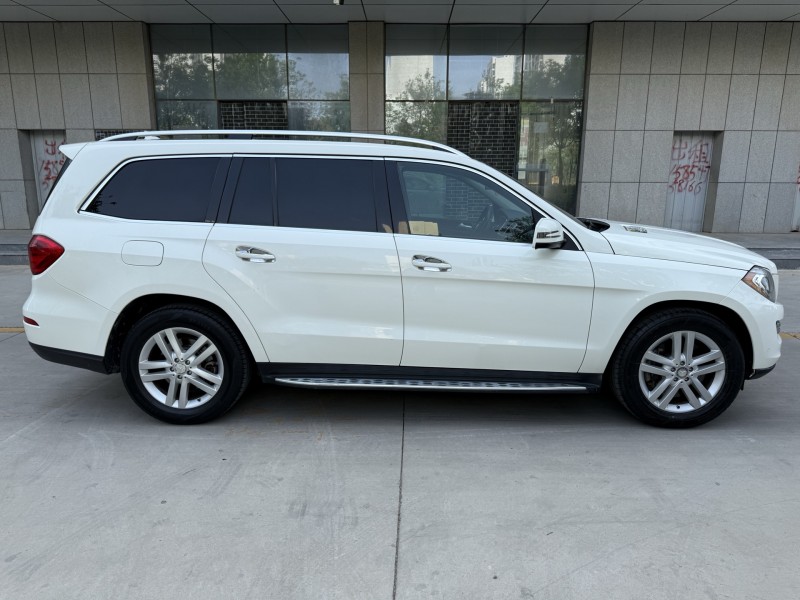 济宁13年奔驰GL8