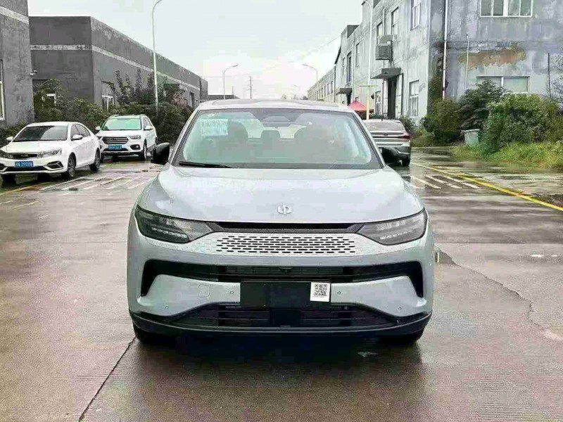 徐州25年零跑汽车C111