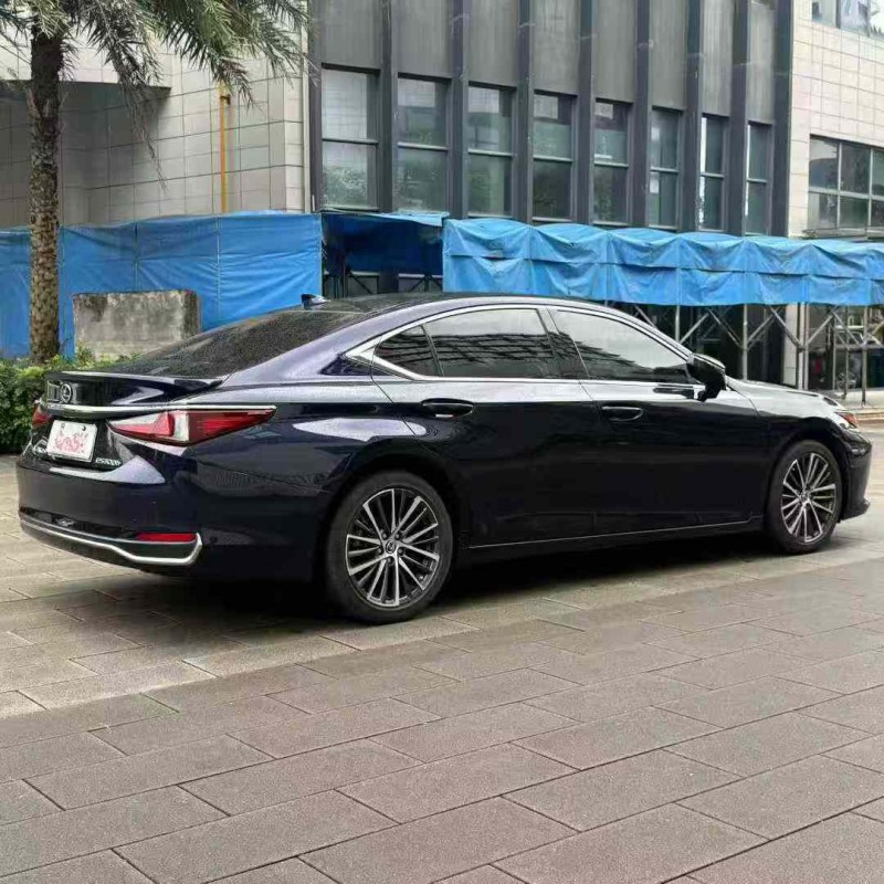 佛山23年雷克萨斯ES7