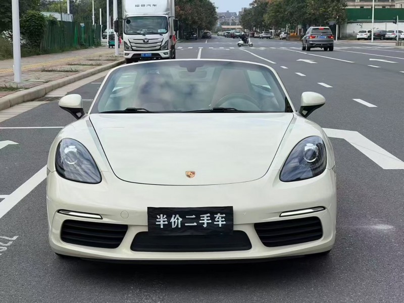 焦作18年保时捷7181