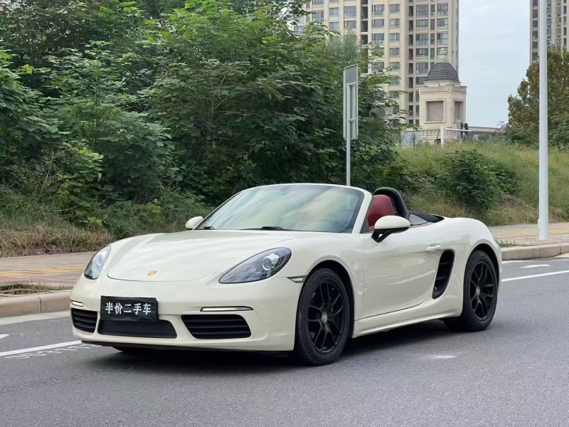 焦作18年保时捷7182