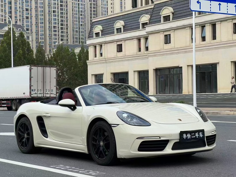 焦作18年保时捷7183