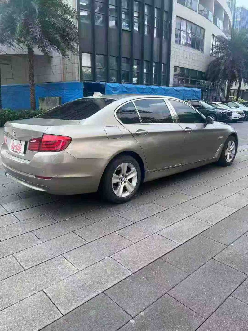 佛山10年宝马5系4