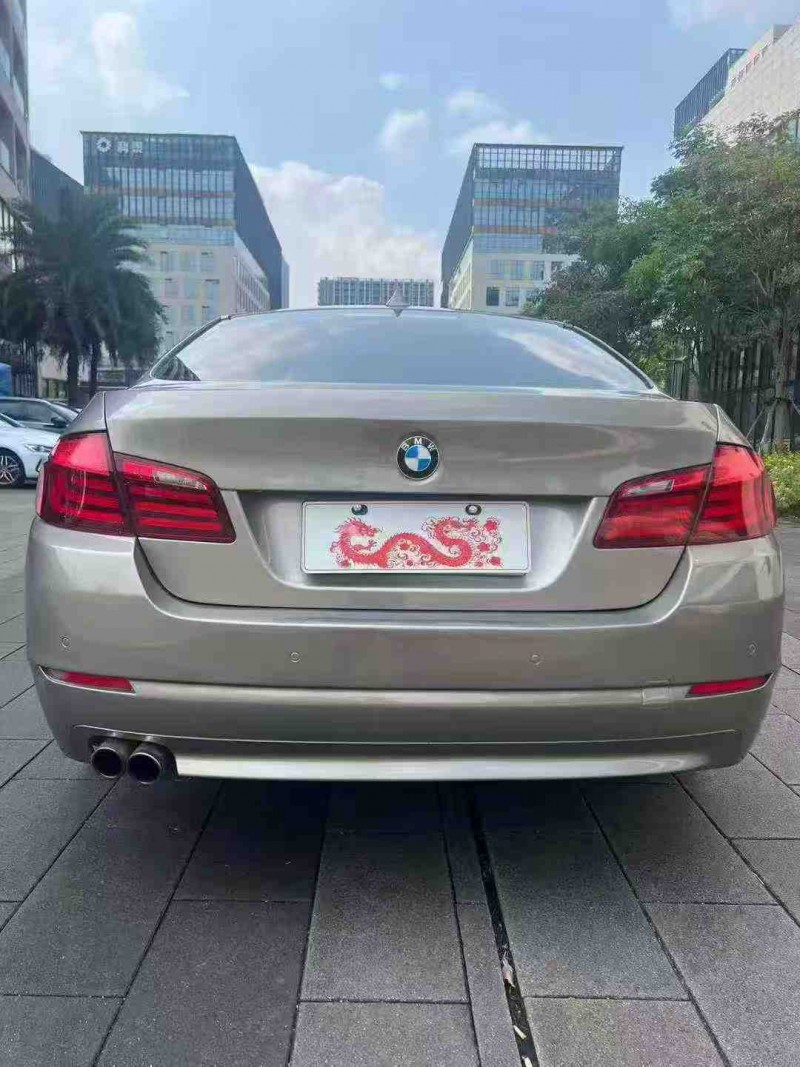佛山10年宝马5系9