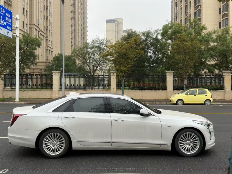 平顶山19年凯迪拉克CT68