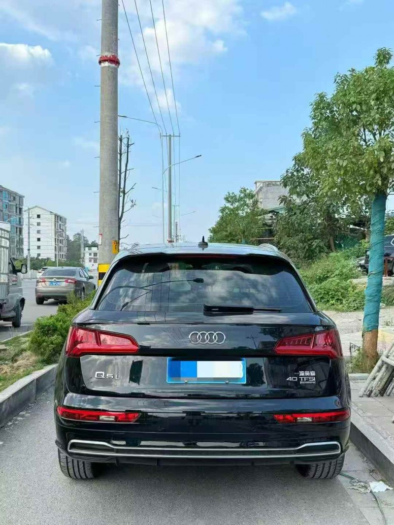 衡阳21年奥迪Q58