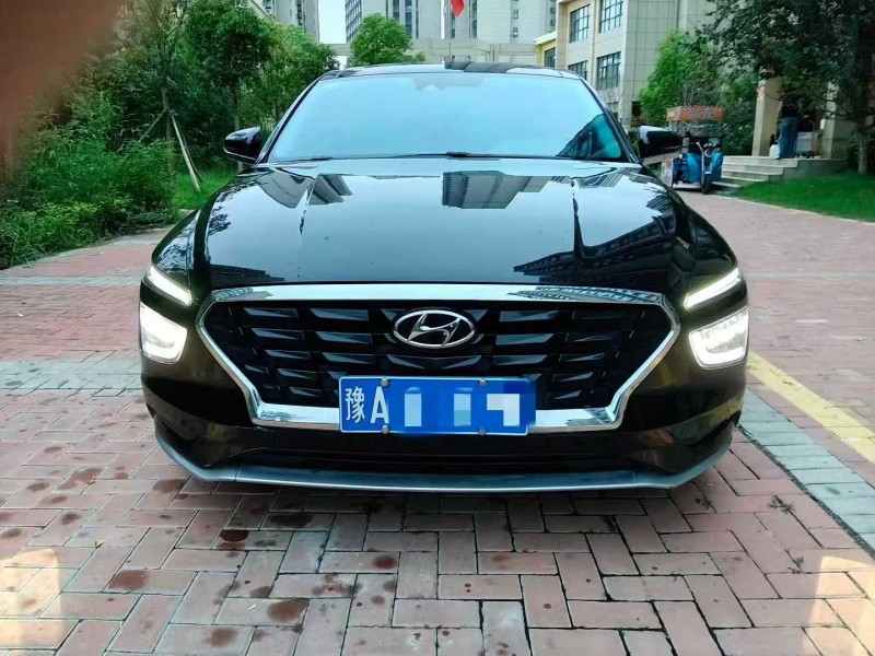 郑州21年现代名图1