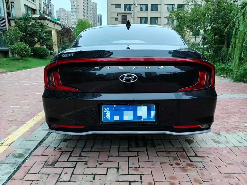 郑州21年现代名图9